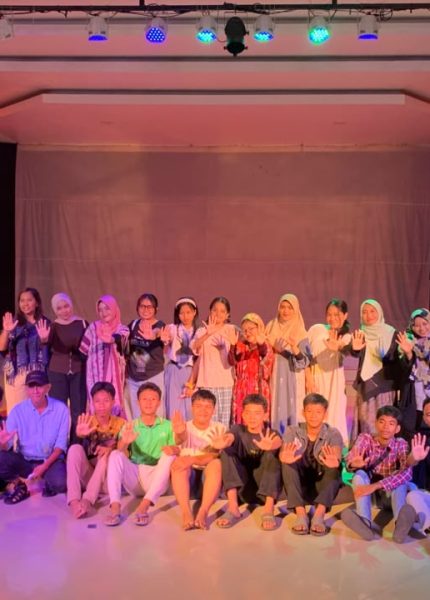 Tim Peserta dan Panitia Pentas SenI Budaya JPP ST